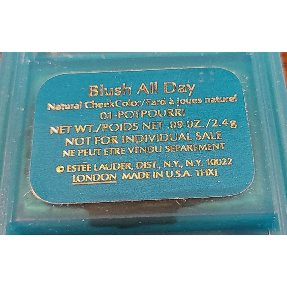 Estee Lauder GWP Blush All Day 01 POTPOURRI .09 oz Natural Cheek Color TRVL Blue - Picture 2 of 10